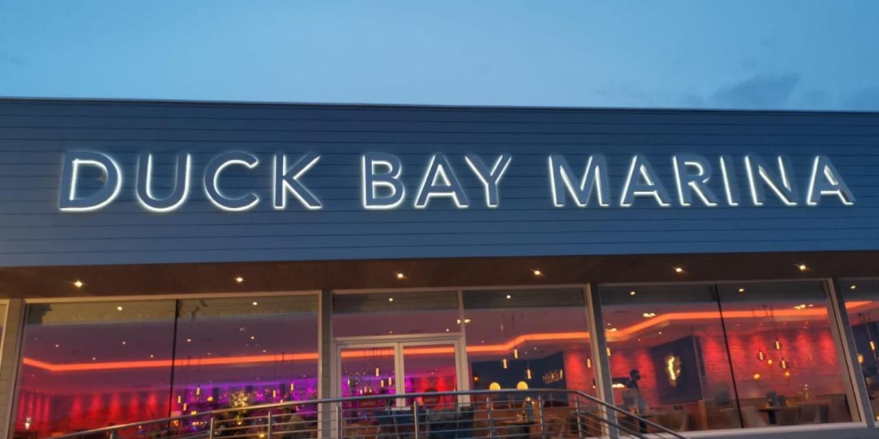 Duck Bay Hotel & Restaurant Balloch Buitenkant foto