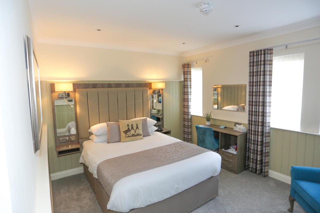 Duck Bay Hotel & Restaurant Balloch Buitenkant foto