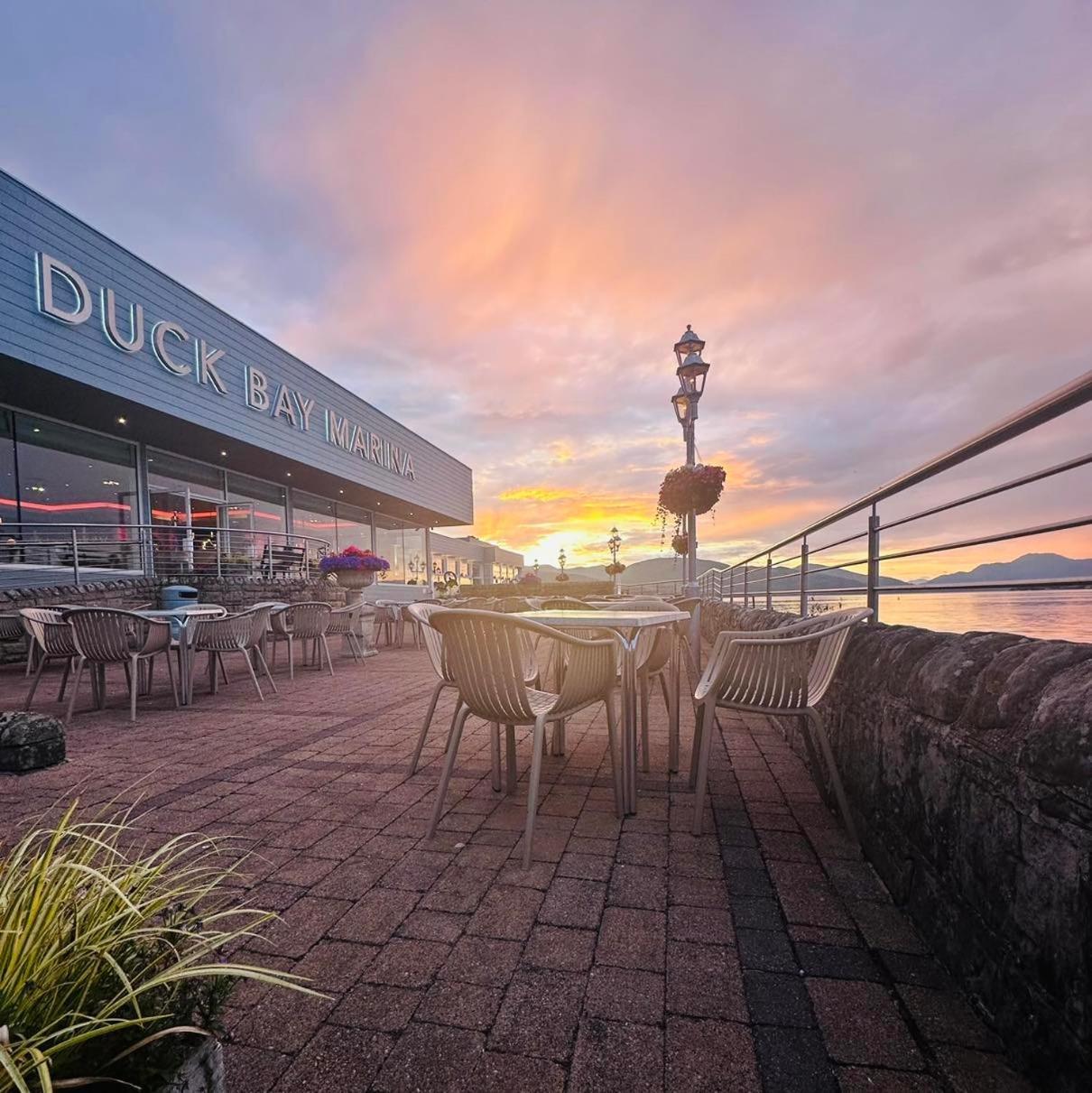 Duck Bay Hotel & Restaurant Balloch Buitenkant foto